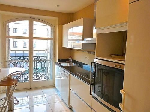 Lovely 2 Bed 2 Bath Apartment In Cannes On Rue Antibea Easy Walk To The Palais 224 Exterior foto